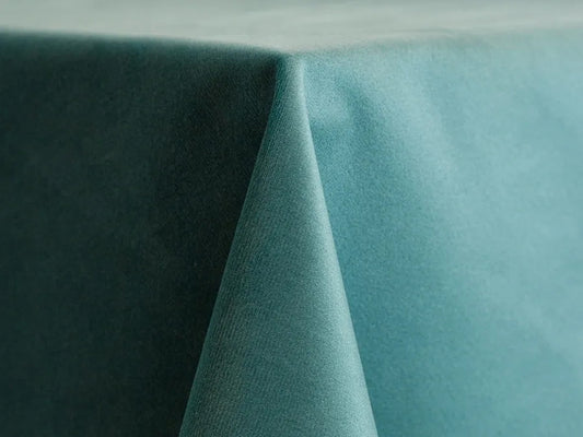 Ocean Velvet Tablecloth – Teal Luxury Linen for Coastal & Elegant Events