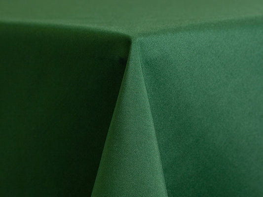 Hunter Green Tablecloth – Rich Forest Tone for Timeless Events